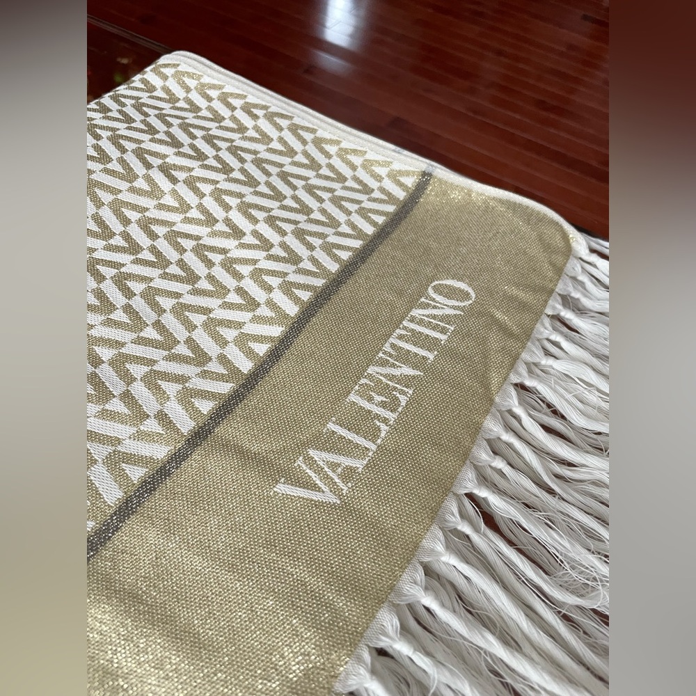 Valentino V Logo Stole/Shawl - Valentino at Atlantis the Royal